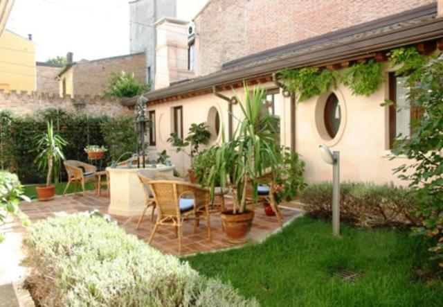Hotel Dolcemela Ferrara Exterior foto